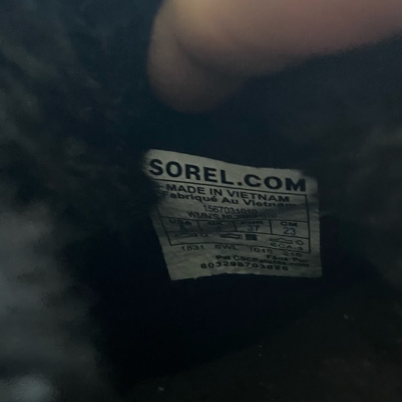 Sorel winter boots size 6 - Picture 2 of 7